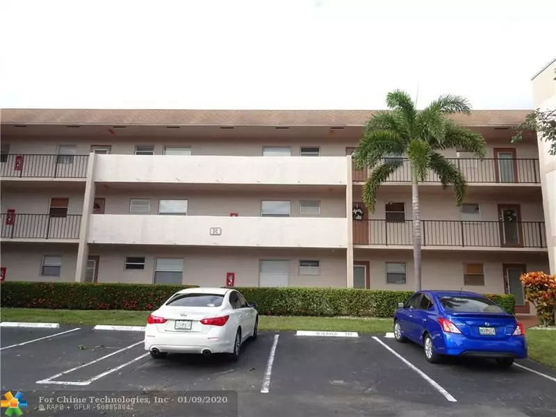 Tamarac, FL 33321,8311 Sands Point Blvd  #206