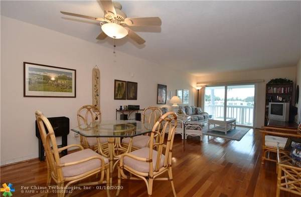 Pompano Beach, FL 33060,750 Pine Dr  #11