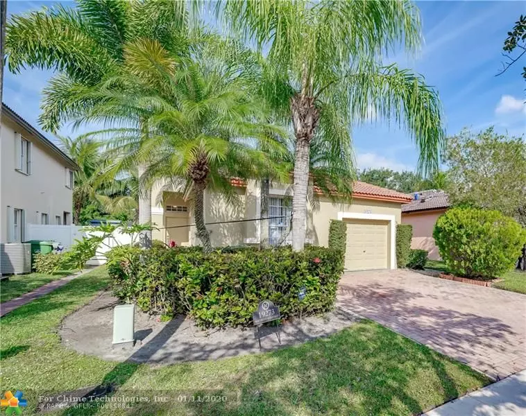 19273 NW 14th St, Pembroke Pines, FL 33029