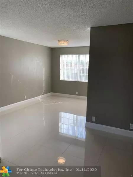 Pembroke Pines, FL 33025,8710 SW 3rd St  #202