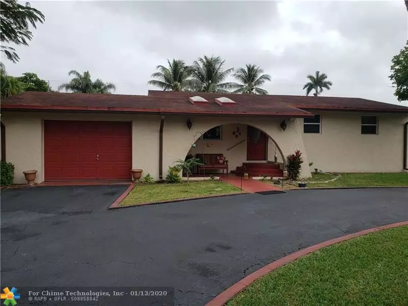 4410 SW 74th Ave, Davie, FL 33314