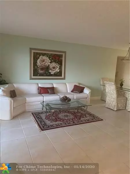 Delray Beach, FL 33446,7360 S Oriole Blvd  #207