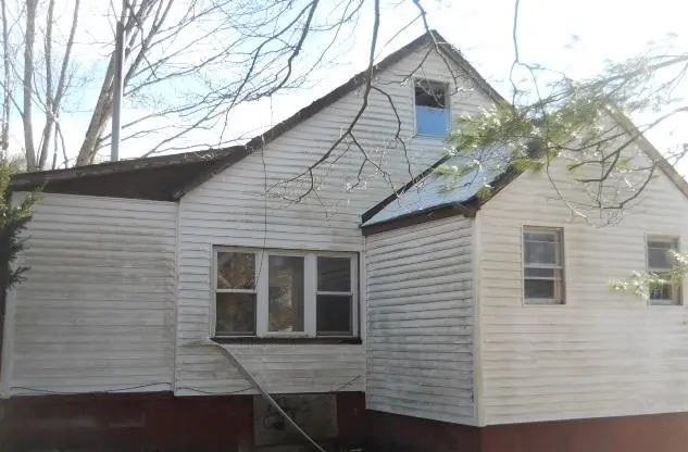 298 WATER PLANT ROAD, Fayetteville, WV 25840