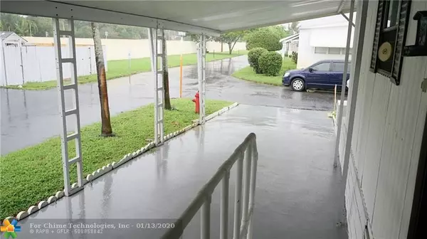 Deerfield Beach, FL 33442,1816 Dolphin Pl  #1816