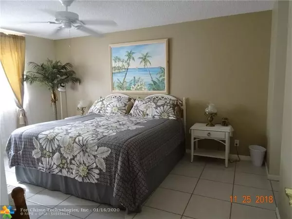 Lauderdale Lakes, FL 33313,2900 NW 46th Ave  #113