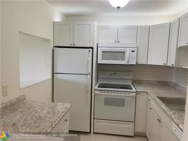 Lauderdale Lakes, FL 33313,3061 NW 47th Ter  #228