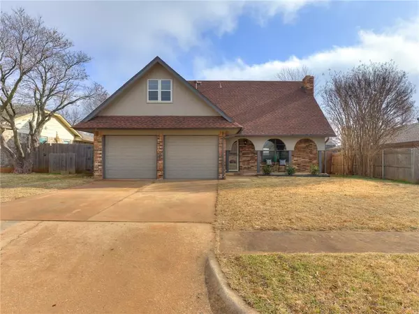 608 S Silver Leaf Drive, Moore, OK 73160