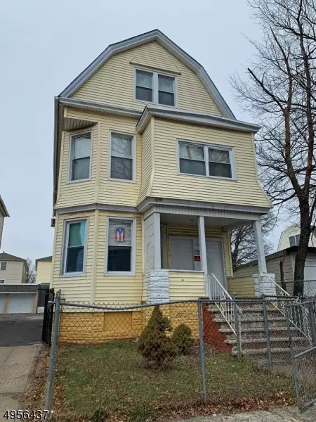 1086 BOND ST, Elizabeth City, NJ 07201