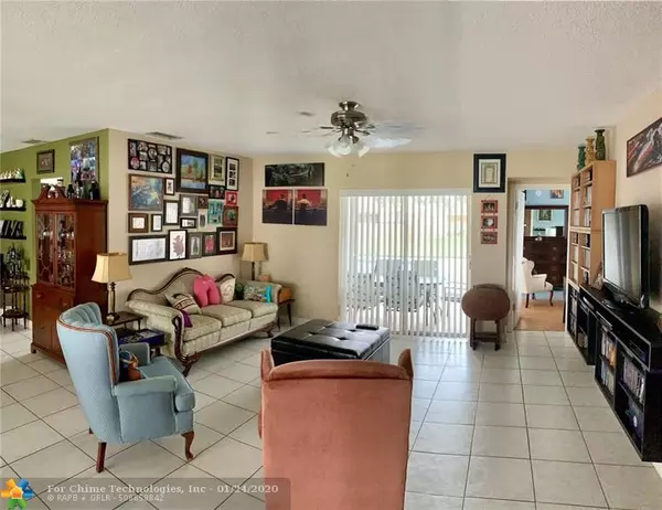 Cooper City, FL 33328,8861 SW 49th Ct