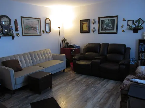 145 CHERRYWOOD VILLA, Beaver, WV 25813