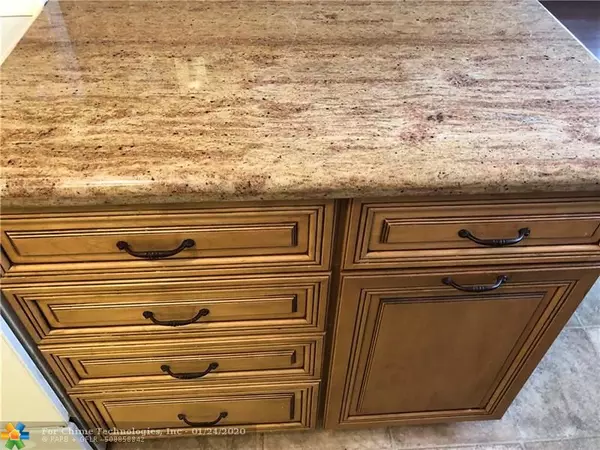 Deerfield Beach, FL 33442,248 Richmond F  #248