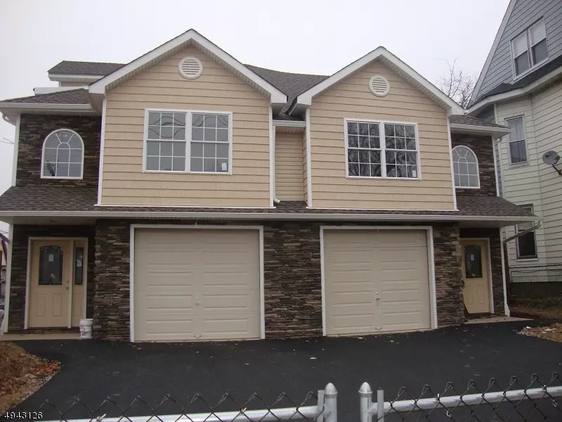 371 15TH AVE, Paterson City, NJ 07504