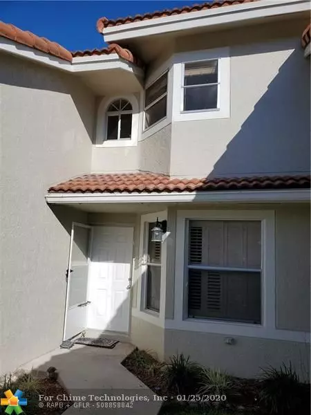7316 Pinewalk Dr S, Margate, FL 33063