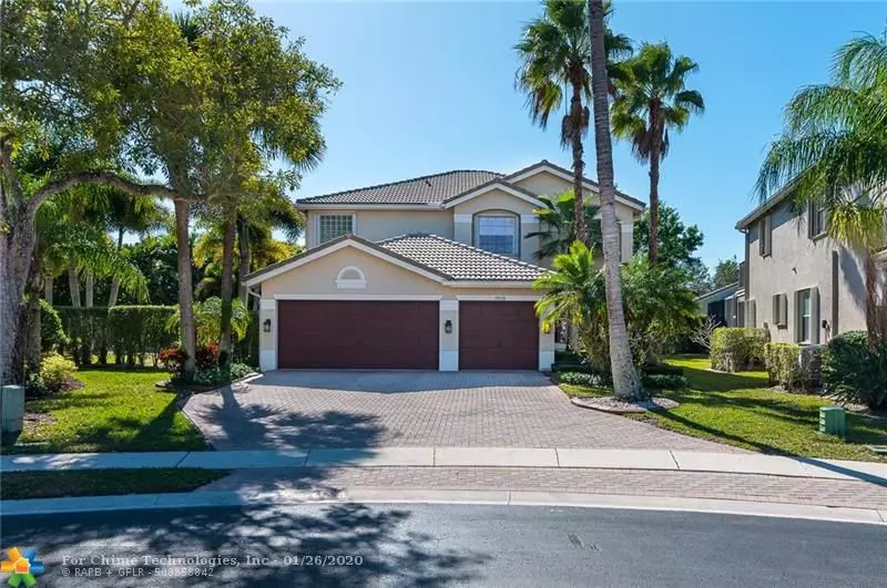 Boca Raton, FL 33498,19030 Skyridge Cir