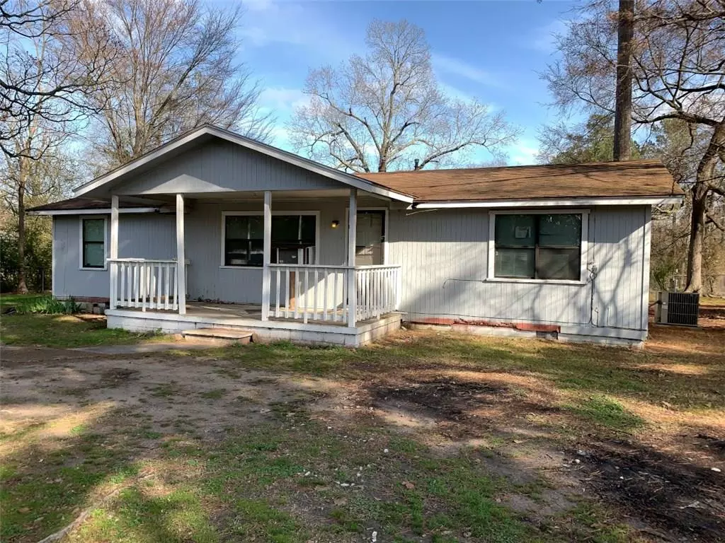 Broken Bow, OK 74728,112 Burke Street