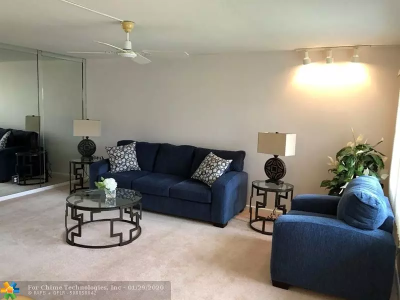 Deerfield Beach, FL 33442,231 Ventnor Q  #231