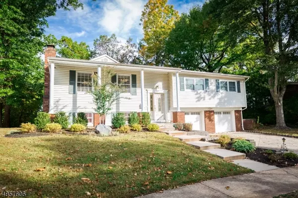 19 BODNARIK RD, Edison Twp., NJ 08837
