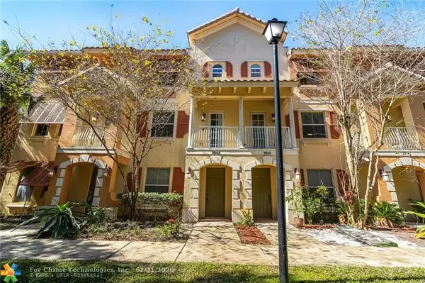3906 W Sleepy Orange Ln, Coconut Creek, FL 33073