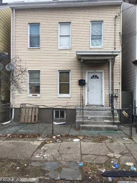 53 SASSAFRAS ST, Paterson City, NJ 07524