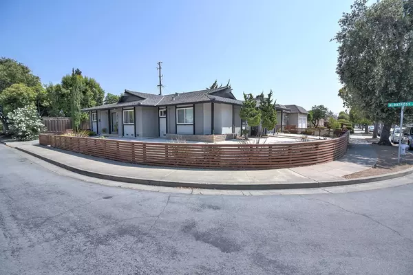 Sunnyvale, CA 94087,139 Locksunart Way
