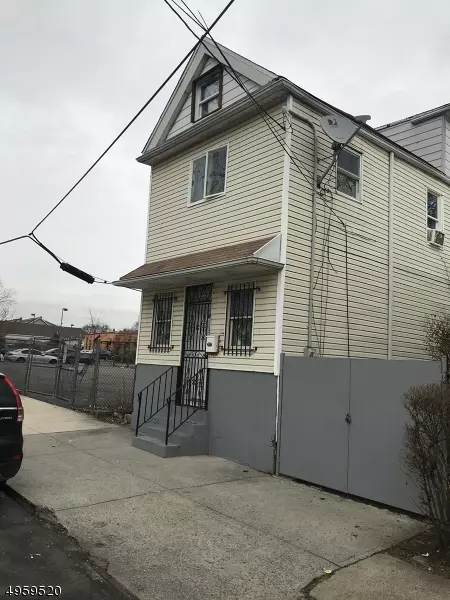 10 BROOKDALE AVE, Newark City, NJ 07106