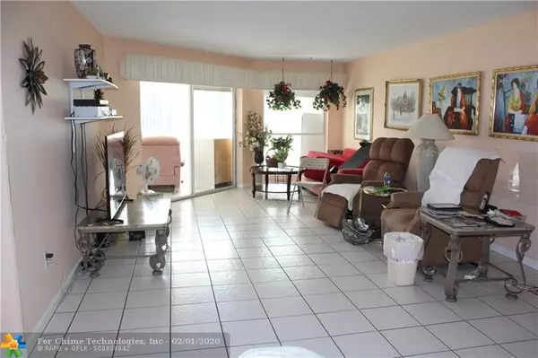 Tamarac, FL 33321,7307 Granville Dr  #104