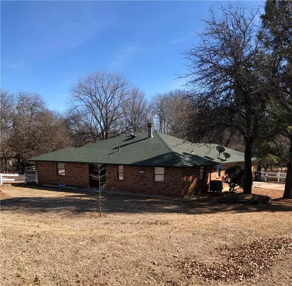 11304 N Timberline Drive, Norman, OK 73026