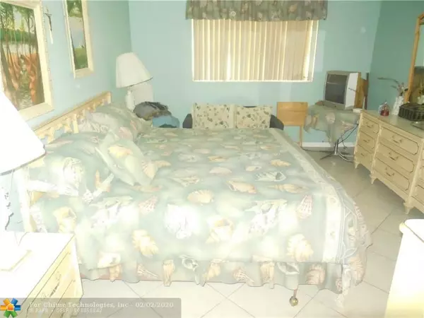 2900 NW 47th Ter  #106, Lauderdale Lakes, FL 33313