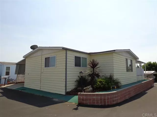 293 Picnic View Ln, Oceanside, CA 92056