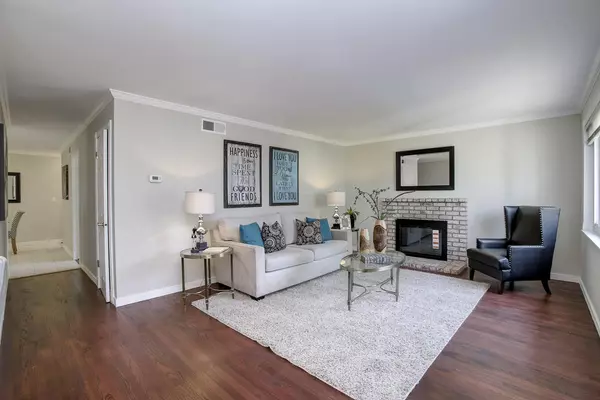 Cupertino, CA 95014,7551 Squirewood Way