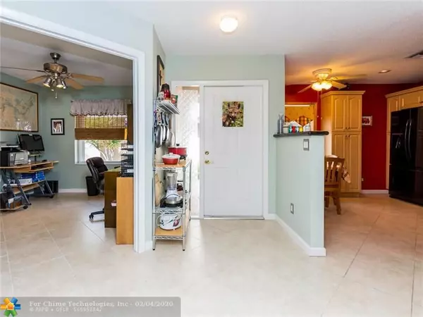 Deerfield Beach, FL 33442,1129 W Lakes Dr  #1129