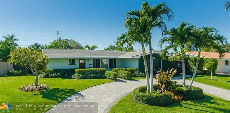 330 SW 12th St, Boca Raton, FL 33432