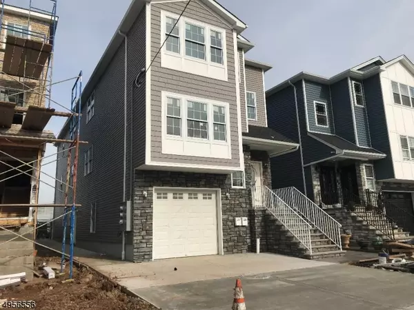 1161 CHESTNUT ST, Elizabeth City, NJ 07208