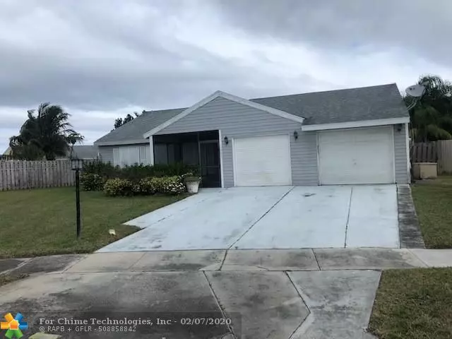 7758 Blairwood Cir, Lake Worth, FL 33467