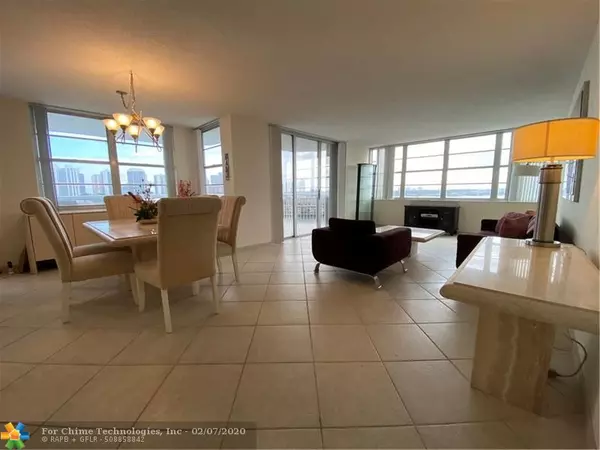 Aventura, FL 33160,18041 Biscayne Blvd  #1005