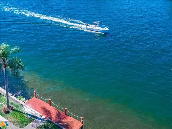 Pompano Beach, FL 33062,701 N Riverside Dr  #703