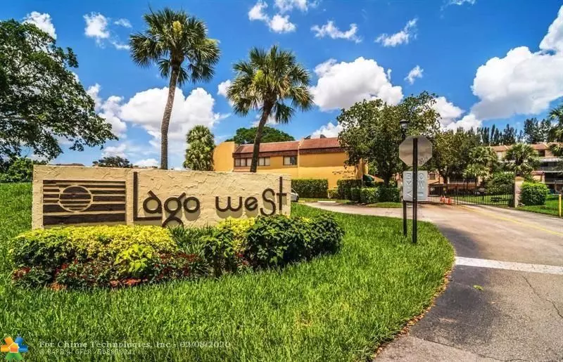 430 Commodore Dr  #209, Plantation, FL 33325