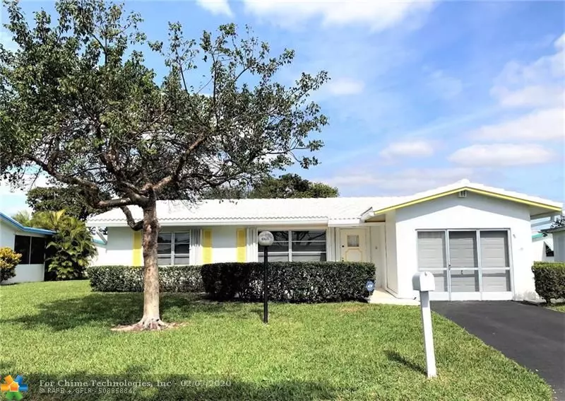 8223 NW 13th St, Plantation, FL 33322