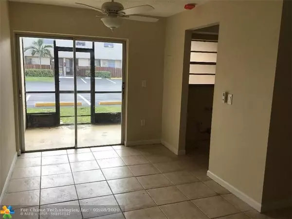 Margate, FL 33063,6605 Winfield Blvd  #31