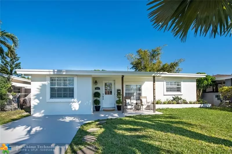 241 NE 43rd St, Oakland Park, FL 33334