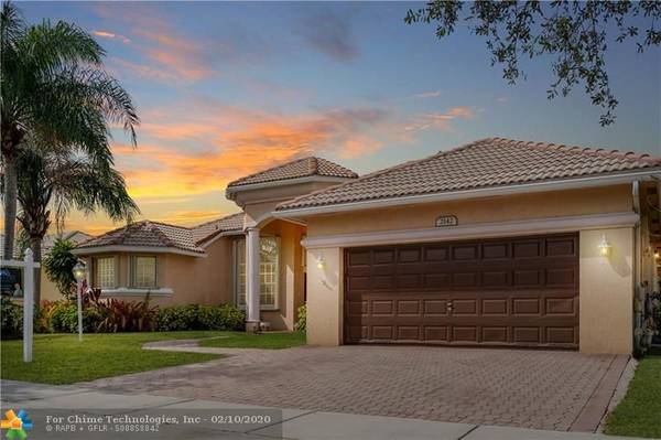2142 NW 139th Ter, Pembroke Pines, FL 33028