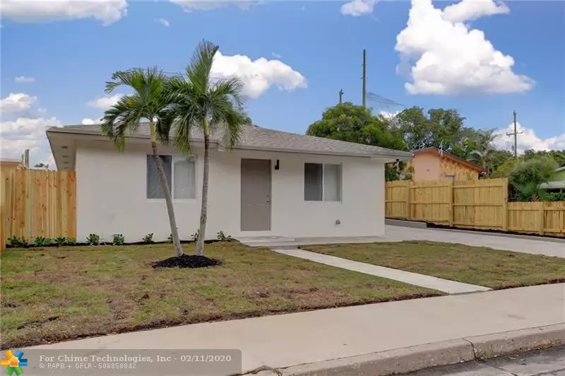 623 S Pine St, Lake Worth, FL 33460