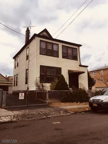 148-150 PARK PL, Elizabeth City, NJ 07206