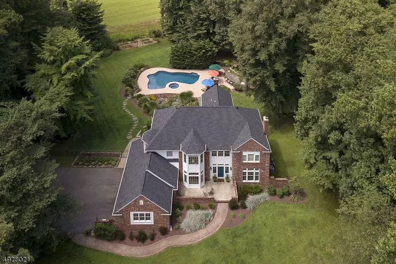 Delaware Twp., NJ 08822,6 DANIEL ROBBINS LN