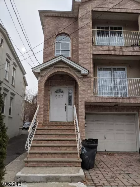 Elizabeth City, NJ 07206,222 PORT AVE