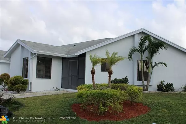 9766 Saratoga Park Ct, Boca Raton, FL 33428