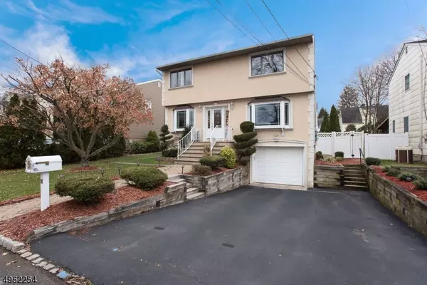 26 3RD AVE, Roseland Boro, NJ 07068