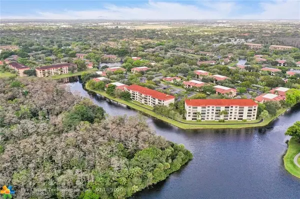 Coconut Creek, FL 33066,2908 Carambola Cir S  #205