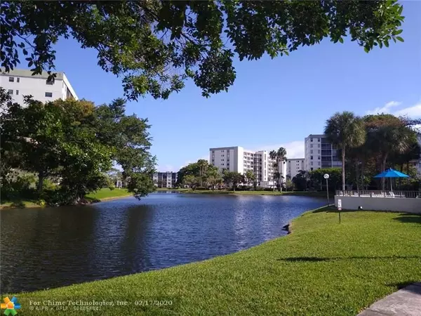 2215 cypress island  #203, Pompano Beach, FL 33069