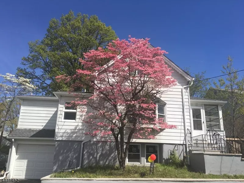 123 CENTRAL AVE, Hawthorne Boro, NJ 07506